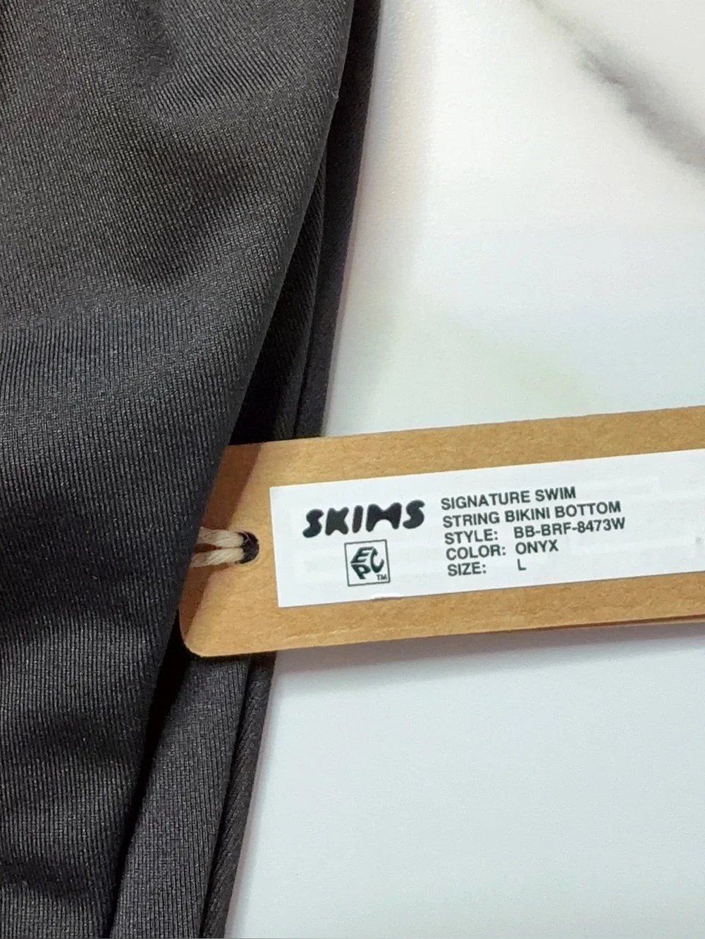 SKIMS size new